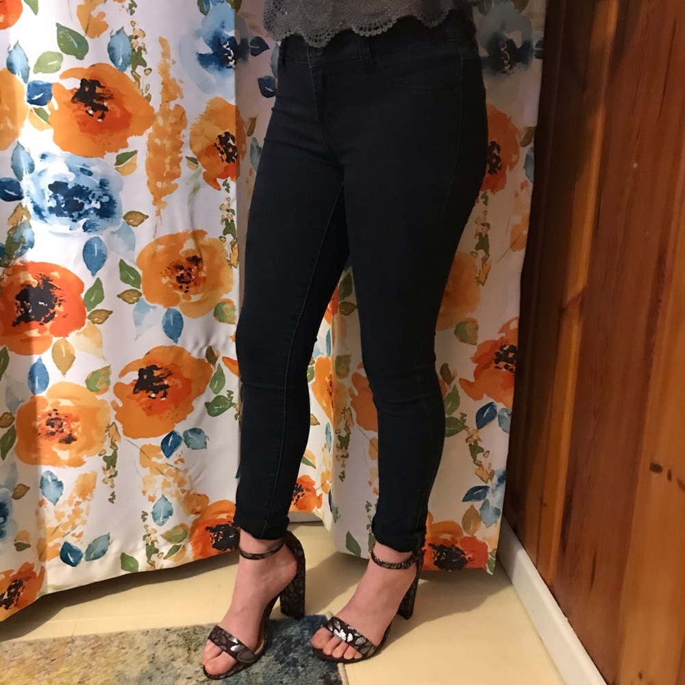 Forever 21 Skinny Stretch Jeans